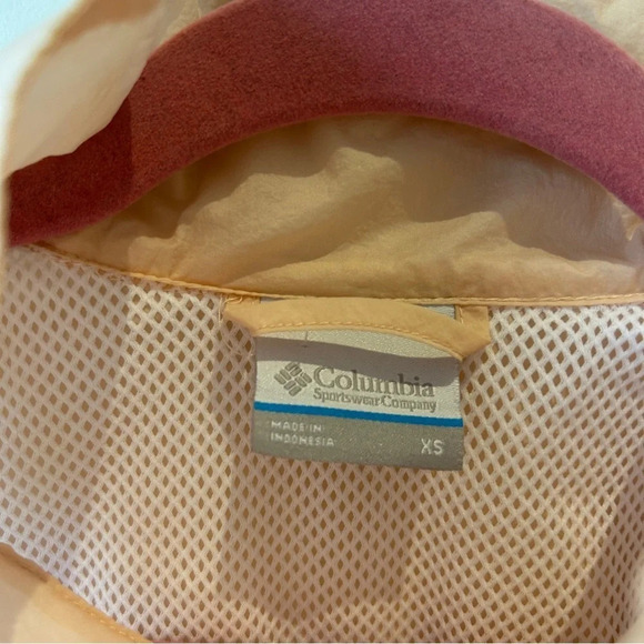 Columbia Berg Lake Anorak in light peach  colour XS - Picture 9 of 13